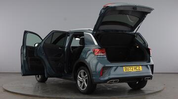 2022 Volkswagen TSI R-Line DSG Euro 6 5-door (Blue) - Image: 11