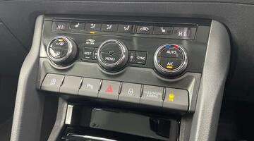 2024 Škoda TSI ACT SE L Executive DSG Euro 6 5-door (7 Seat) (Grey) - Image: 17