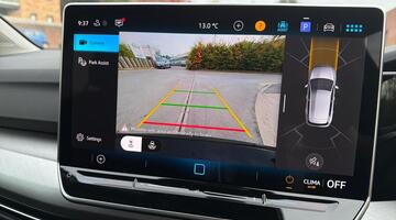 2025 Volkswagen TSI Match Euro 6 5-door (Black) - Image: 33