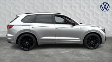 2020 Volkswagen 3.0 TDI V6 Black Edition Tiptronic 4Motion Euro 6 5-door (Silver) - Image: 4