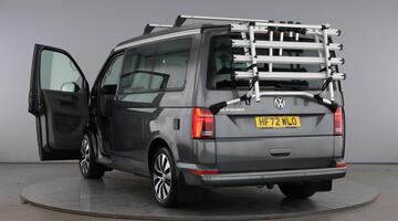 2022 Volkswagen Beach Camper SWB 150 PS 2.0 TDI 7sp DSG (Grey) - Image: 11