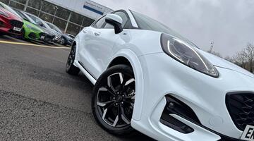 2023 Ford 1.0T EcoBoost MHEV ST-Line X Euro 6 5-door (White) - Image: 33