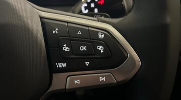 2026 Volkswagen ETSI MHEV Match DSG Euro 6 5-door (Blue) - Image: 22