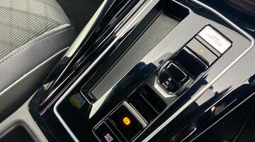 2023 Volkswagen ETSI MHEV R-Line DSG Euro 6 5-door (Grey) - Image: 7