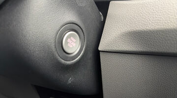 2025 Volkswagen 2.0 TDI CR30 Commerce FWD MWB High Roof Euro 6 5-door (White) - Image: 17