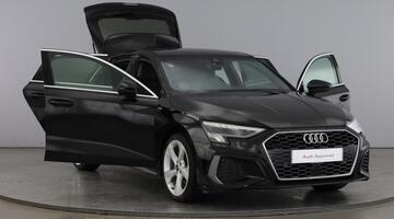 2022 Audi TFSI 35 S line Sportback Euro 6 5-door (Black) - Image: 9
