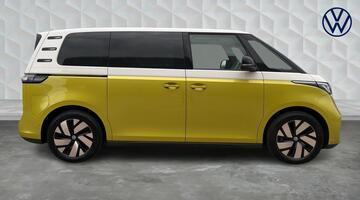 2024 Volkswagen Pro 77kWh Life Auto 5-door (Multicolour) - Image: 4