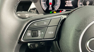 2025 Audi TFSIe 40 Sport Sportback S Tronic Euro 6 5-door 17.9kWh (Blue) - Image: 21