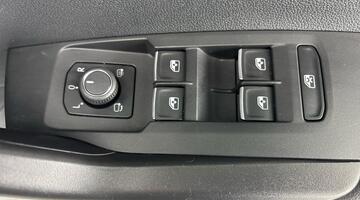 2022 Volkswagen 1.0 TSI SEL Euro 6 5-door (Grey) - Image: 19