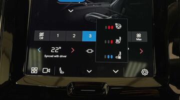 2024 Volvo 2.0h T8 18.8kWh Ultra Black Edition Auto Euro 6 5-door (Black) - Image: 40