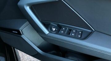 2025 Audi TFSI 35 Black Edition Sportback S Tronic Euro 6 5-door (Black) - Image: 24