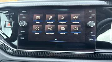 2022 Volkswagen 1.0 EVO Life Euro 6 5-door (Black) - Image: 44