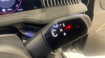 2025 Škoda TSI iV 25.7kWh SportLine DSG Euro 6 5-door (Black) - Image: 21