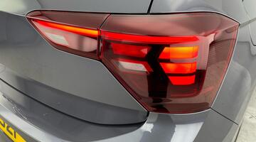 2022 Volkswagen 1.0 TSI Life Euro 6 5-door (Grey) - Image: 27