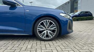 2025 Audi 2.0 TFSI S line S Tronic Euro 6 5-door (Blue) - Image: 5