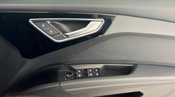 2023 Audi 40 Black Edition Sportback Auto 5-door 82kWh (Blue) - Image: 20