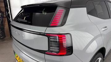 2025 Volvo Single Motor Extended Range 69kWh Plus Auto 5-door (Grey) - Image: 29