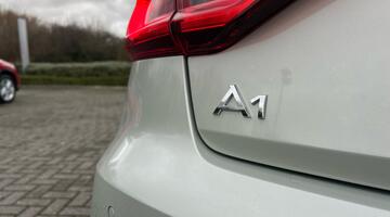 2026 Audi Sportback Sport 30 TFSI 116 PS S tronic (Silver) - Image: 16