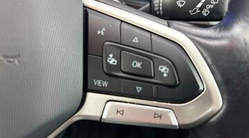 2021 Volkswagen 1.0 TSI Life Euro 6 5-door (Silver) - Image: 20