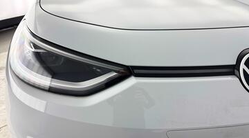2022 Volkswagen Pro Performance 58kWh Family Auto 5-door (White) - Image: 41