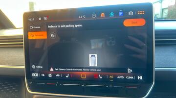 2025 Volkswagen Pro 79kWh Style Auto 5-door (SWB, 5Seat) (Green) - Image: 13