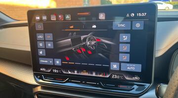 2025 CUPRA ETSI V2 DSG Euro 6 5-door (Black) - Image: 16