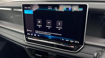 2025 Volkswagen ETSI MHEV Life DSG Euro 6 5-door (Purple) - Image: 14