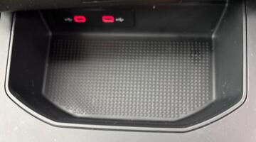 2024 SEAT 1.0 TSI FR Sport Euro 6 5-door (Red) - Image: 23