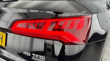 2020 Audi 2.0 TFSI 45 Black Edition S Tronic quattro Euro 6 5-door (Black) - Image: 34