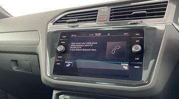 2022 Volkswagen TSI R-Line DSG Euro 6 5-door (Grey) - Image: 17