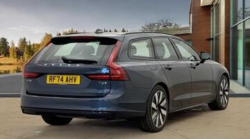 2025 Volvo 2.0h T6 18.8kWh Plus Auto Euro 6 5-door (Blue) - Image: 3