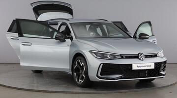 2025 Volkswagen TSI eHybrid 19.7kWh R-Line DSG Euro 6 5-door (Silver) - Image: 9