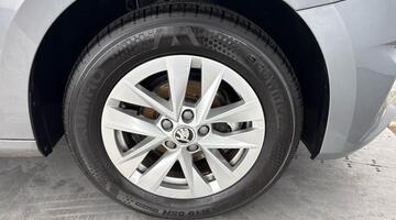 2024 Škoda 1.0 MPI SE Comfort Euro 6 5-door (Grey) - Image: 6