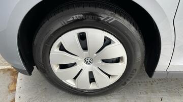 2025 Volkswagen Pro 79kWh Commerce Auto 5-door (Silver) - Image: 36