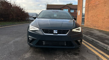 2025 SEAT 1.0 TSI FR DSG Euro 6 5-door (Blue) - Image: 10