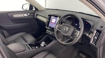 2025 Volvo 2.0 B4 MHEV Ultra Dark DCT Auto Euro 6 5-door (Grey) - Image: 6