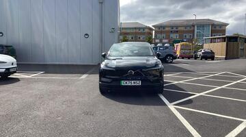 2025 Volvo Twin Performance 69kWh Plus Auto 5-door (Black) - Image: 11