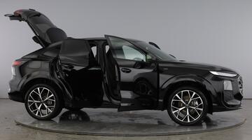 2025 Audi E-hybrid Launch Edition Sportback S Tronic Euro 6 5-door 26kWh (Black) - Image: 10