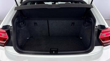 2019 Volkswagen 2.0 TSI GTI+ DSG Euro 6 5-door (White) - Image: 32