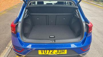 2022 Volkswagen 2.0 TDI Style Euro 6 5-door (Blue) - Image: 13