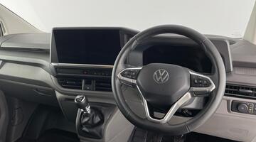 2025 Volkswagen 2.0 TDI T28 Commerce Plus FWD SWB Euro 6 5-door (White) - Image: 8