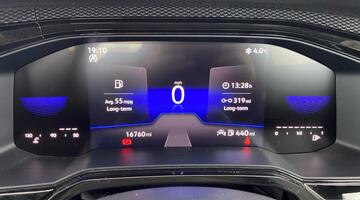 2023 Volkswagen 1.0 EVO Life Euro 6 5-door (Black) - Image: 25