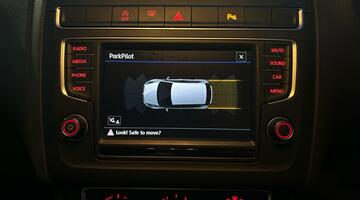 2017 Volkswagen TSI BlueMotion Tech Match Euro 6 5-door (White) - Image: 22