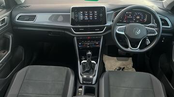 2024 Volkswagen TSI Style DSG Euro 6 5-door (Silver) - Image: 8