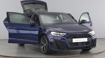 2025 Audi 1.0 TFSI 30 Black Edition Sportback S Tronic Euro 6 5-door (Blue) - Image: 9