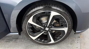 2022 SEAT 1.0 TSI FR Sport Euro 6 5-door (Grey) - Image: 5