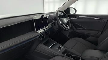 2024 Volkswagen ETSI MHEV Life DSG Euro 6 5-door (Grey) - Image: 1