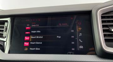 2022 Audi 1.0 TFSI 25 Sport Sportback Euro 6 5-door (White) - Image: 14