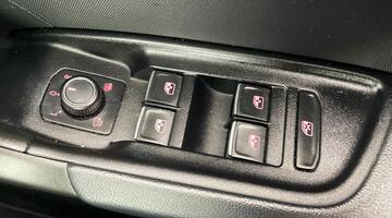 2022 Audi 1.0 TFSI 30 S line Sportback Euro 6 5-door (White) - Image: 19