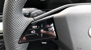 2025 Audi 2.0 TDI S line S Tronic Euro 6 5-door (Blue) - Image: 25